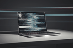 Schermo MacBook rotto o nero: cosa fare e quando ripararlo - Telephone Help